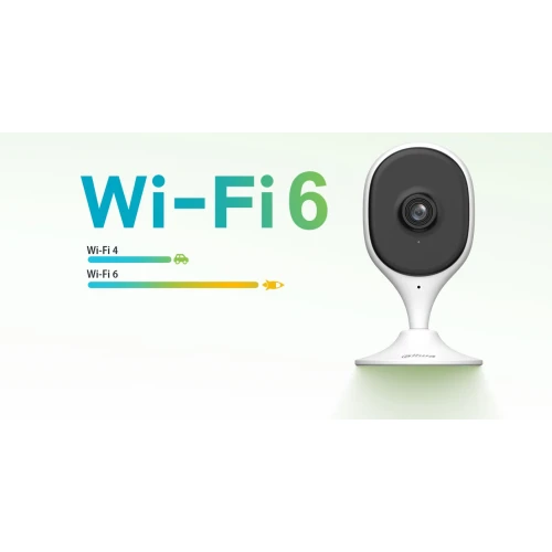 Na zdjęciu znajduje się kamera monitorująca Dahua w kolorze białym, umieszczona na jasnym tle z gradientem. Obok kamery widnieje napis "Wi-Fi 6" oraz grafika porównująca szybkość Wi-Fi 4 i Wi-Fi 6.