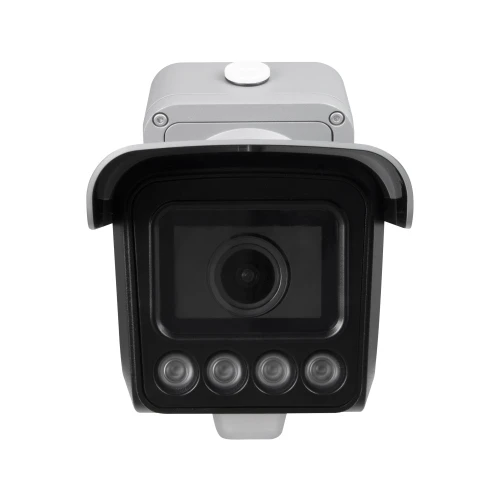 Zdjęcie przedstawia kamerę tubową w kolorze szarym z czarnym frontem, wyposażoną w cztery diody LED wokół obiektywu. Kamera ma prostokątną obudowę z daszkiem ochronnym na górze.