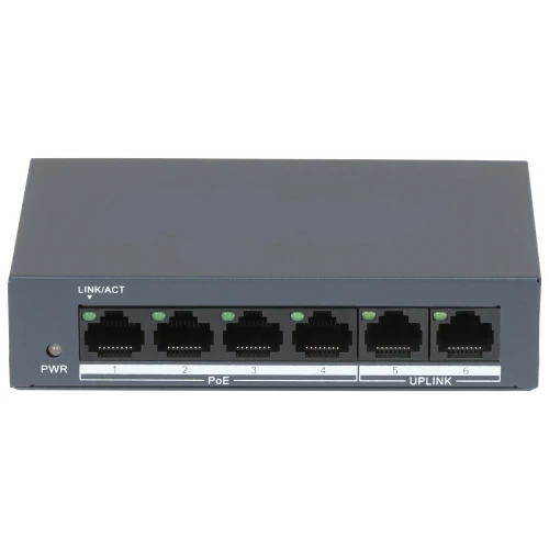 Na zdjęciu znajduje się czarny switch sieciowy z sześcioma portami Ethernet, z czego cztery są oznaczone jako PoE. Na przednim panelu widoczne są diody LED sygnalizujące stan połączenia i zasilania.