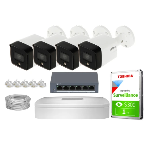 Zestaw do monitoringu składający się z czterech kamer, dysku twardego Toshiba, przełącznika sieciowego, rejestratora oraz akcesoriów montażowych. Wszystkie elementy są rozmieszczone na białym tle, prezentując kompletny system nadzoru.